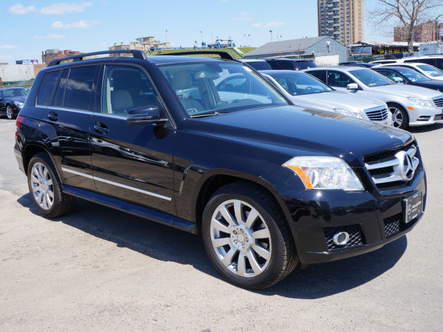 2010 Mercedes-Benz GLK350
