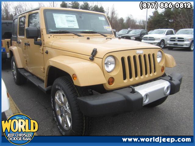 2013 JEEP Wrangler Unlimited  leather seats ABS Adjustable Steering Wheel Aluminum Wheels AMFM