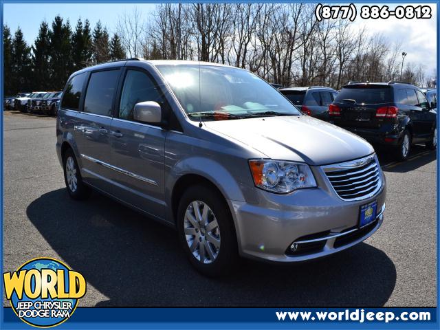 2013 Chrysler Town & Country