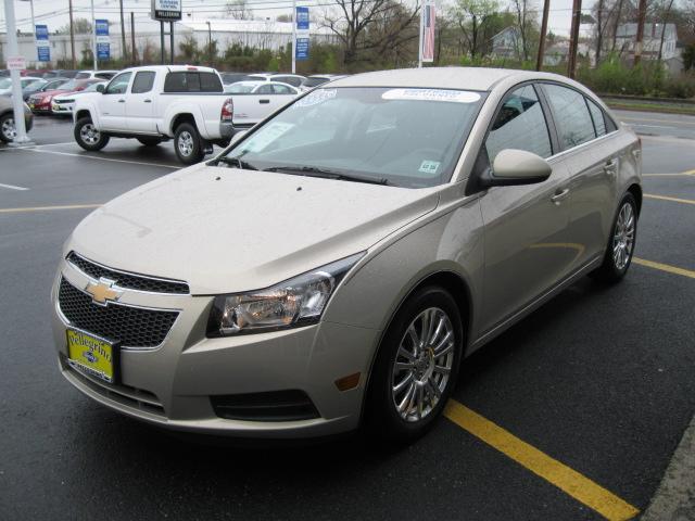 2011 Chevrolet Cruze 4dr Sdn ECO w/1XF