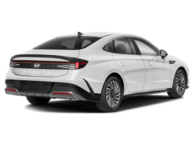 new 2025 Hyundai Sonata Hybrid car, priced at $30,375