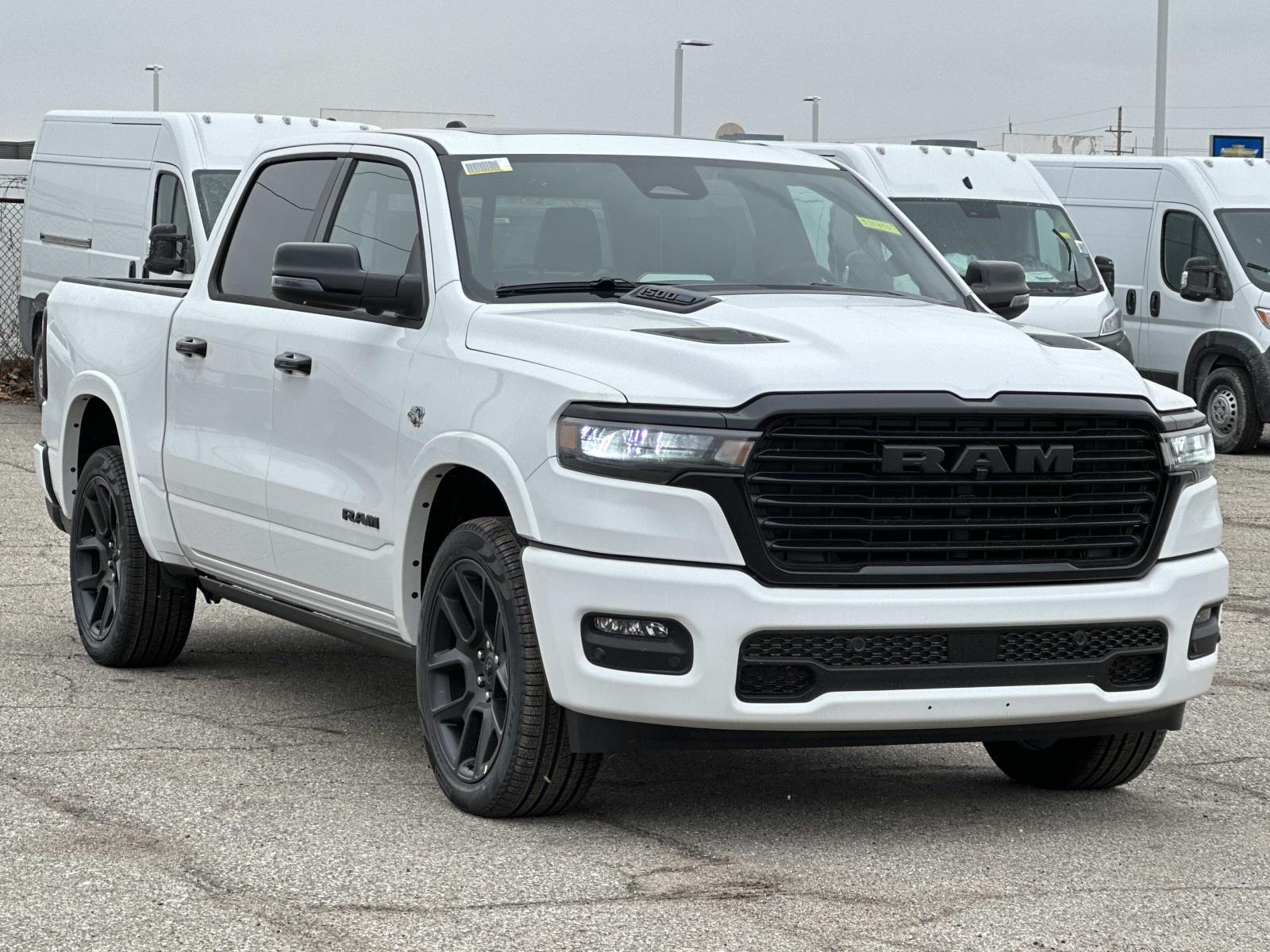 2026 RAM 1500 Laramie Crew Cab 4WD