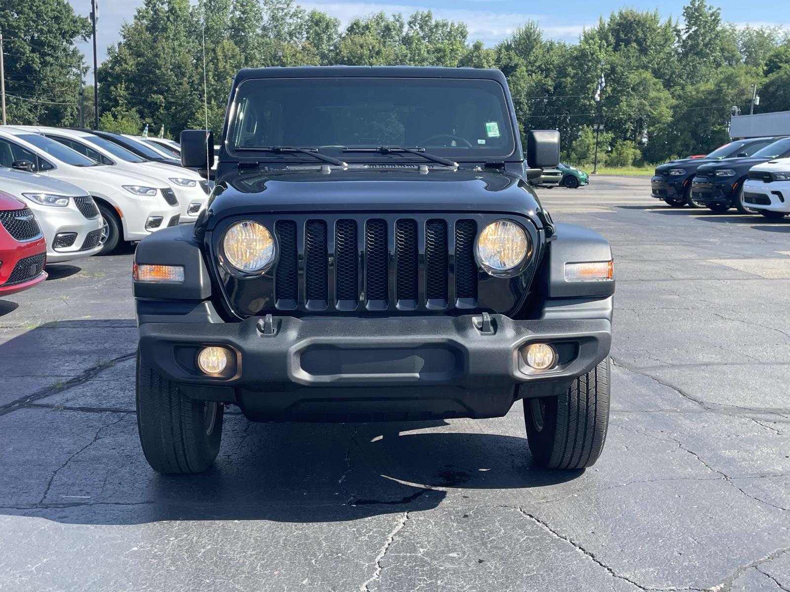 2021 Jeep Wrangler Sport S 19