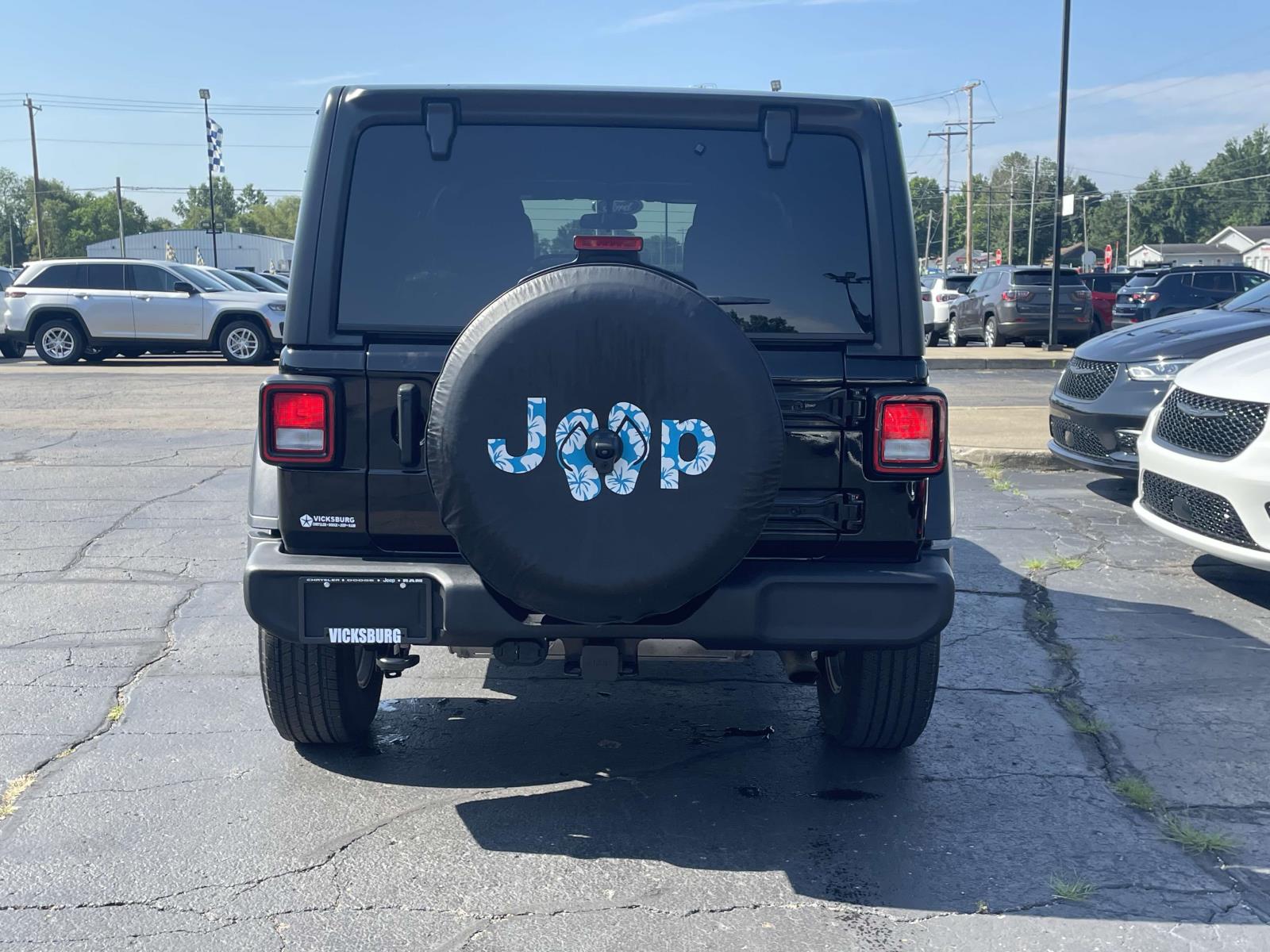 2021 Jeep Wrangler Sport S 24