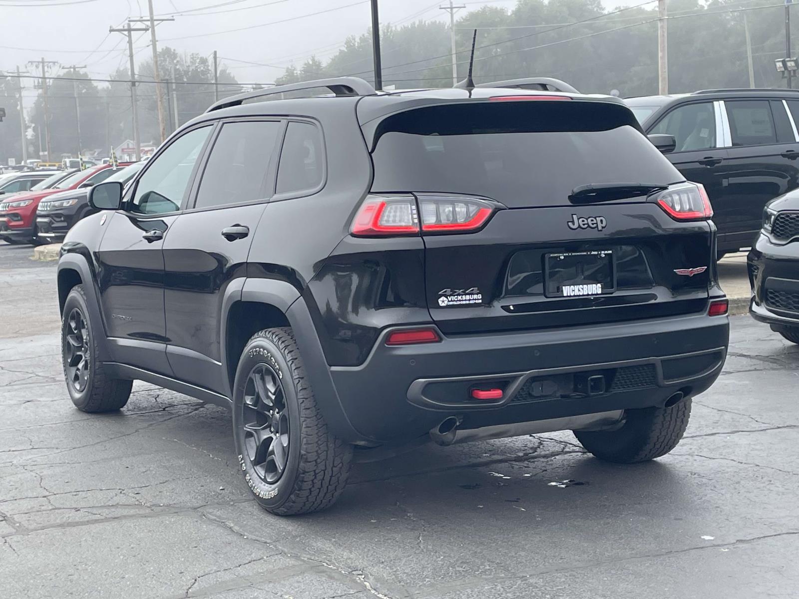 2020 Jeep Cherokee Trailhawk Elite 2