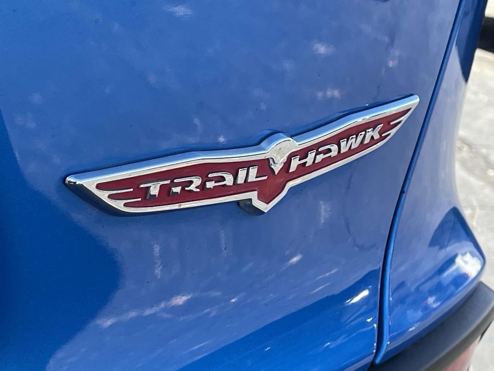 2021 Jeep Cherokee Trailhawk 36