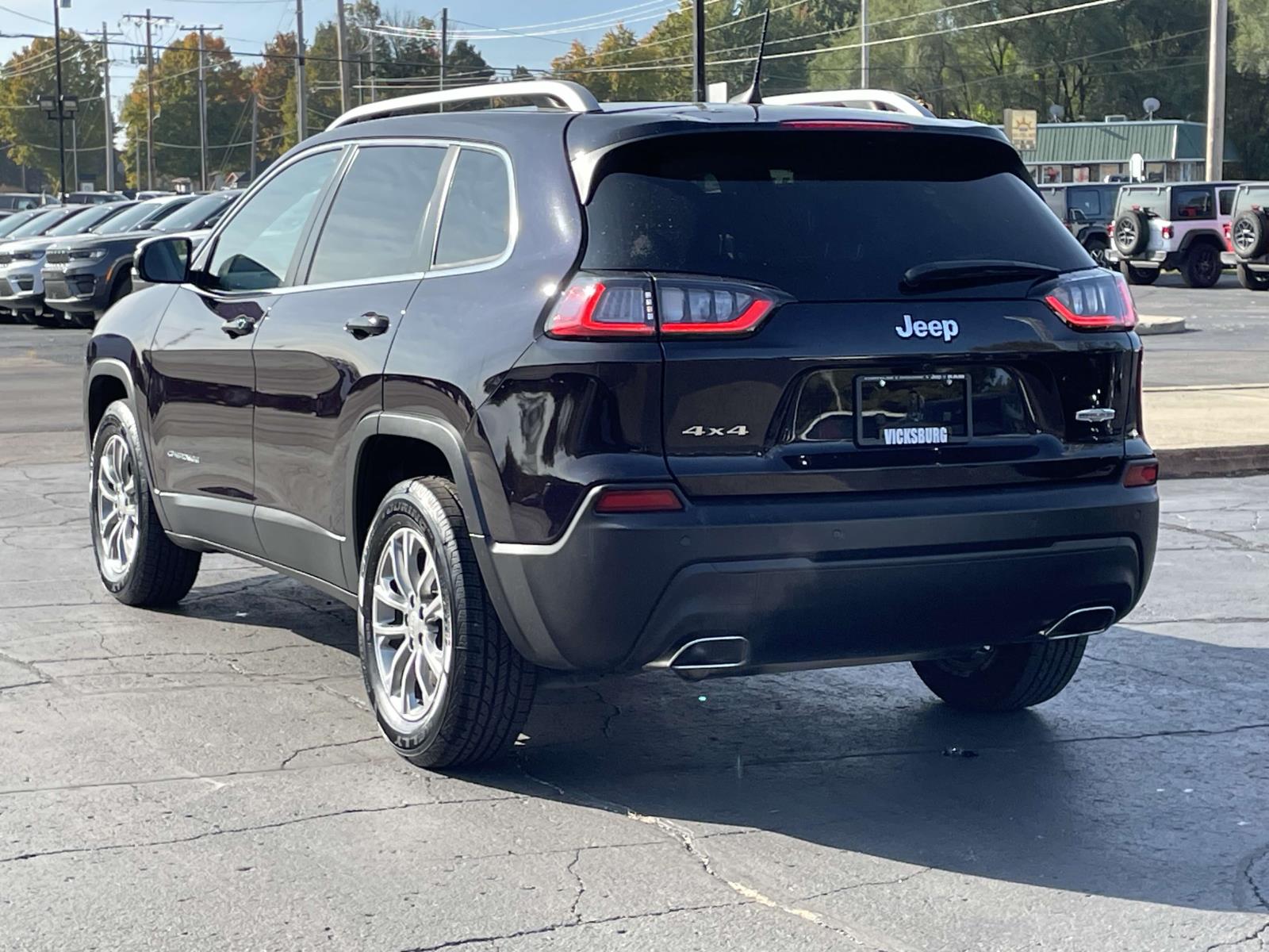 2021 Jeep Cherokee Latitude Lux 2