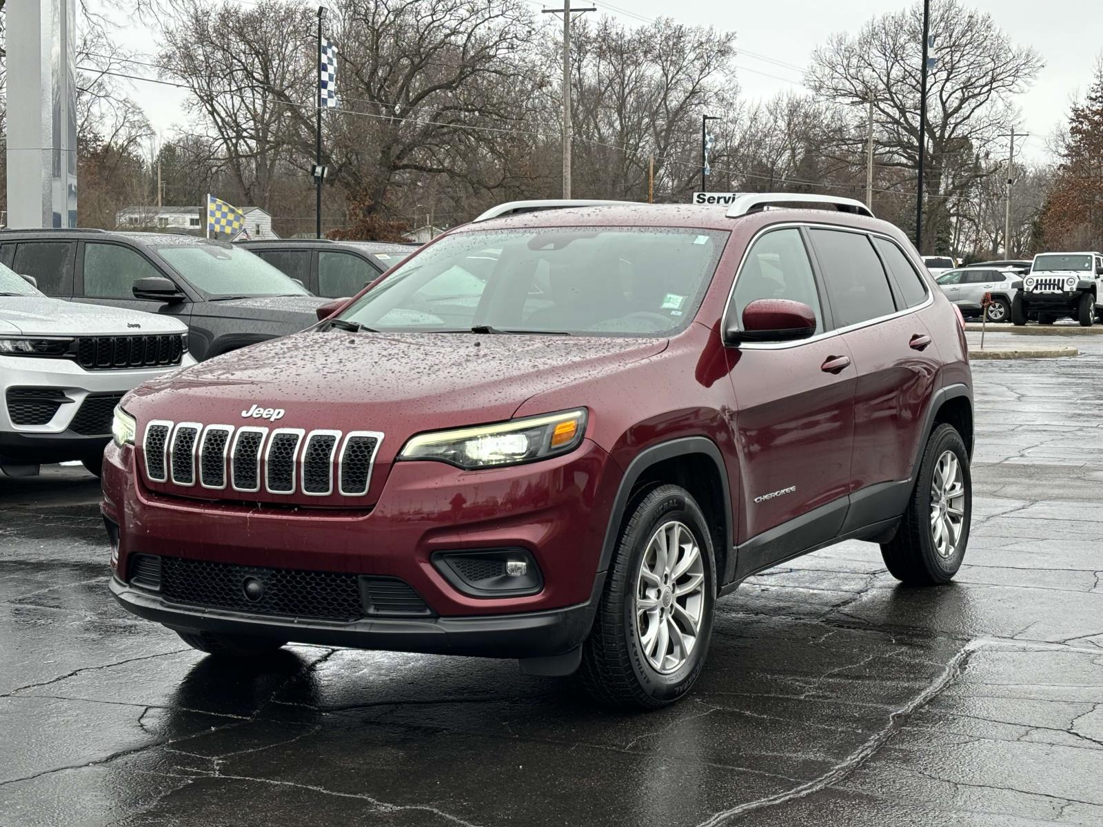 2021 Jeep Cherokee Latitude Lux 26