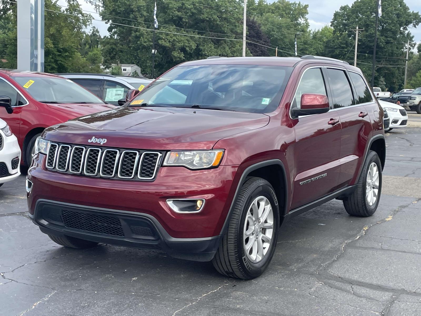 2021 Jeep Grand Cherokee Laredo X 26