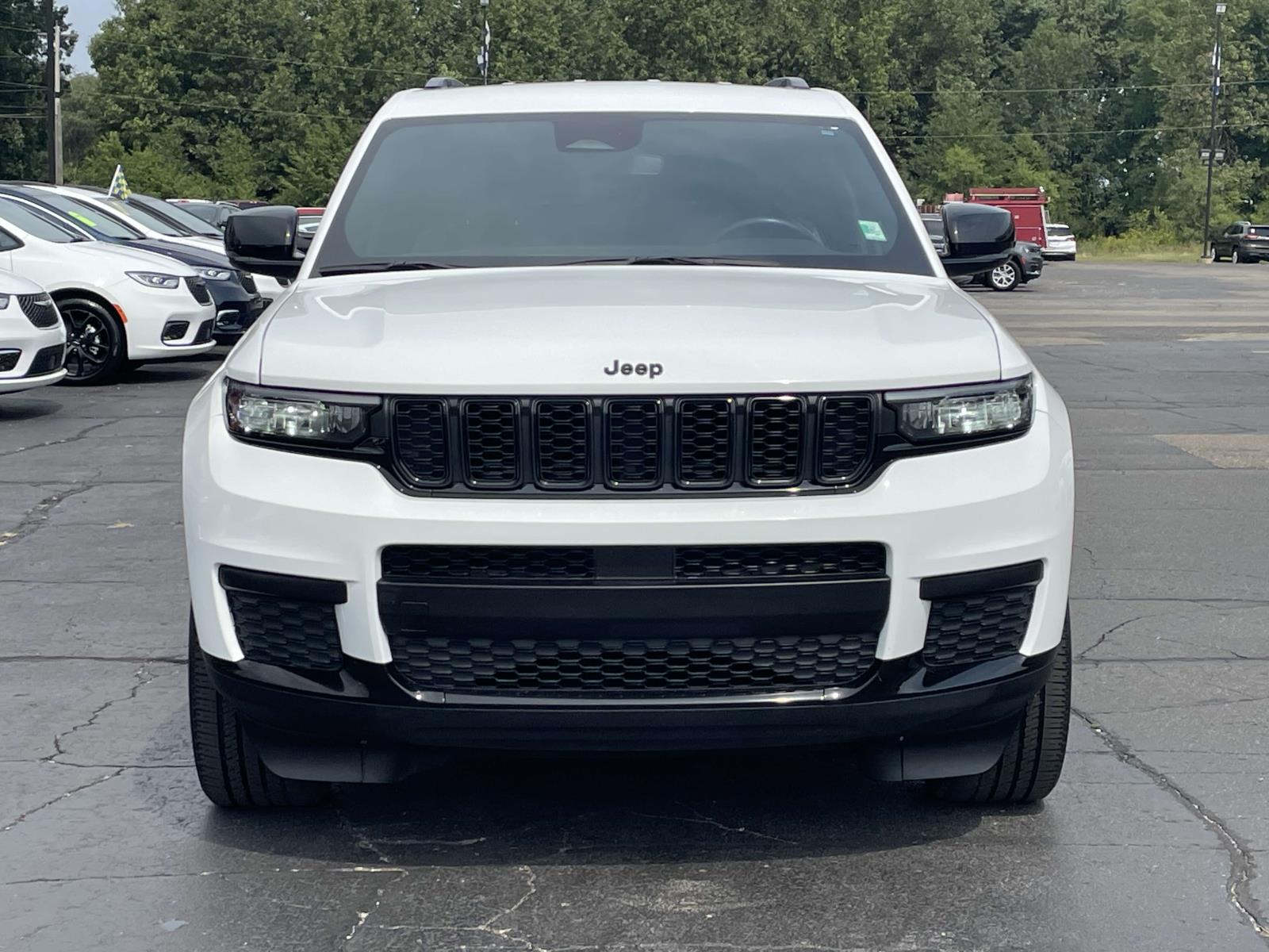 2021 Jeep Grand Cherokee L Altitude 28