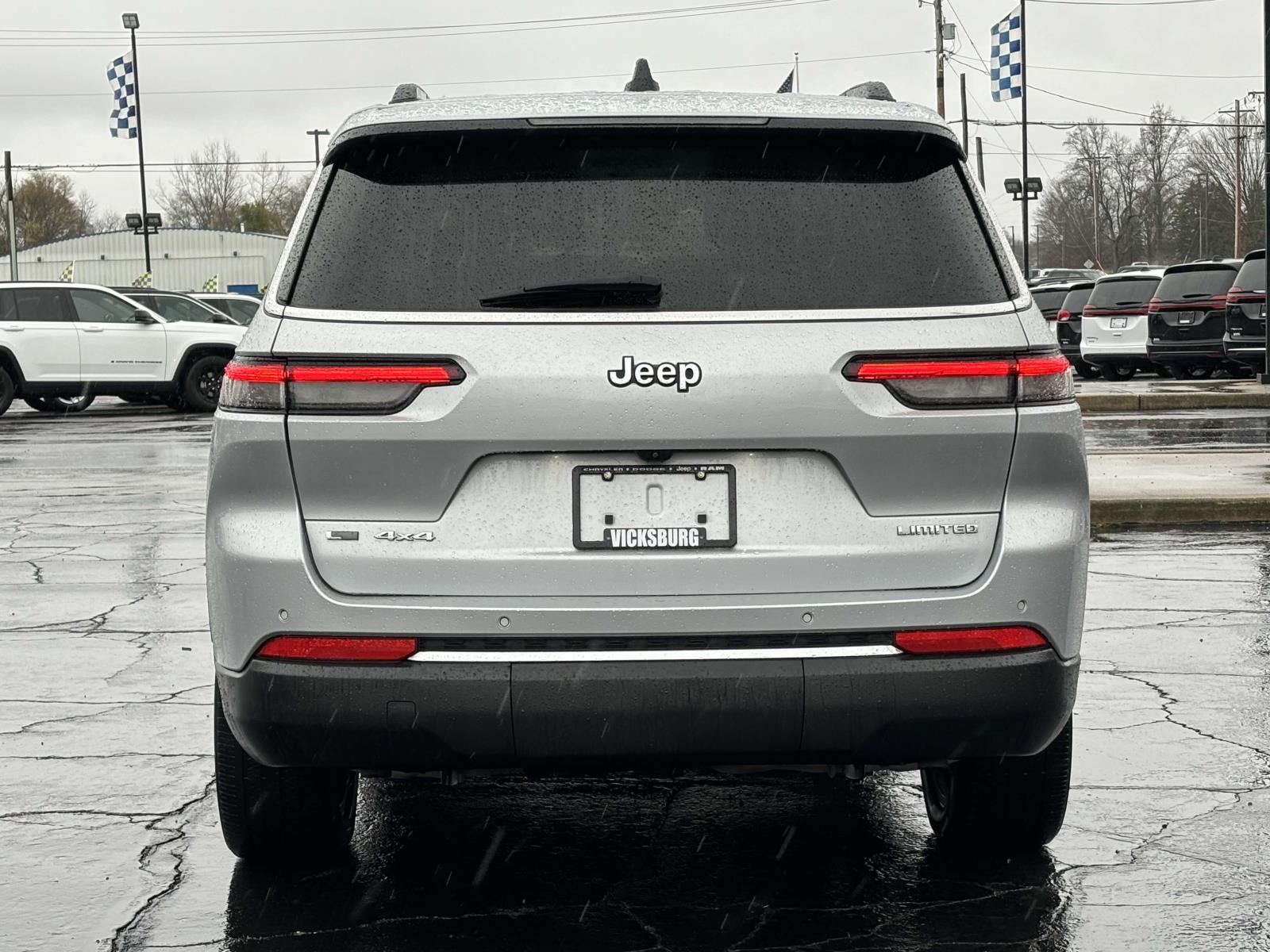 2021 Jeep Grand Cherokee L Limited 32