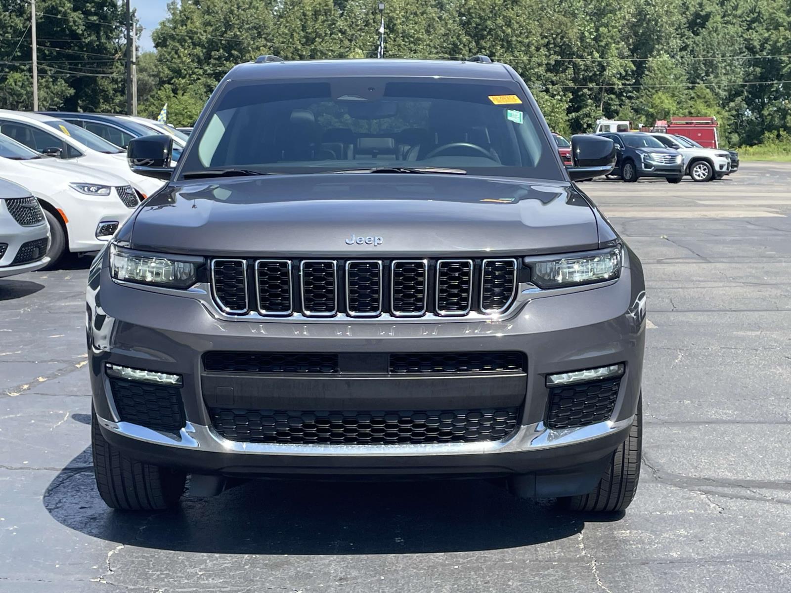 2022 Jeep Grand Cherokee L Limited 30