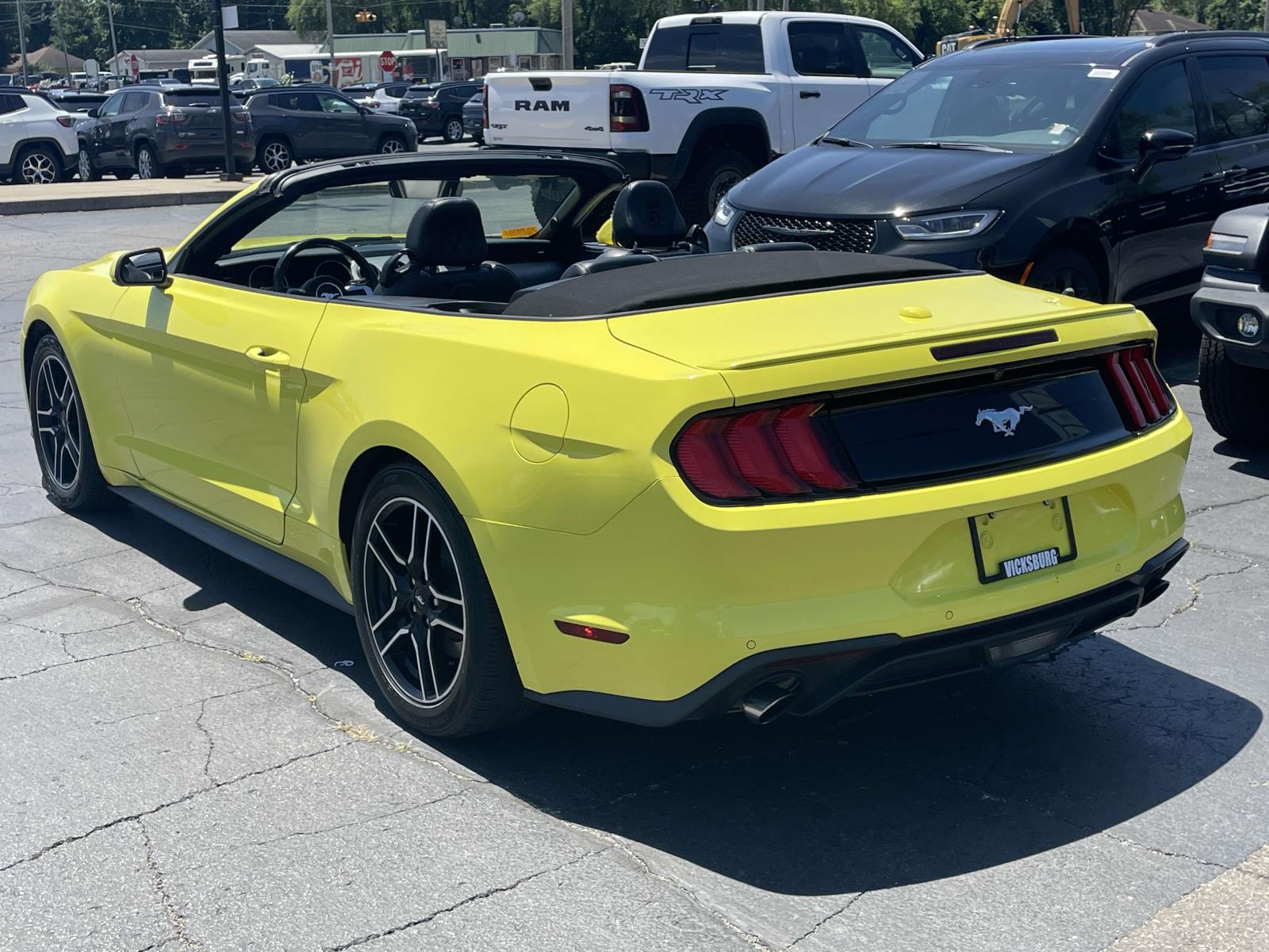 2021 Ford Mustang EcoBoost 26