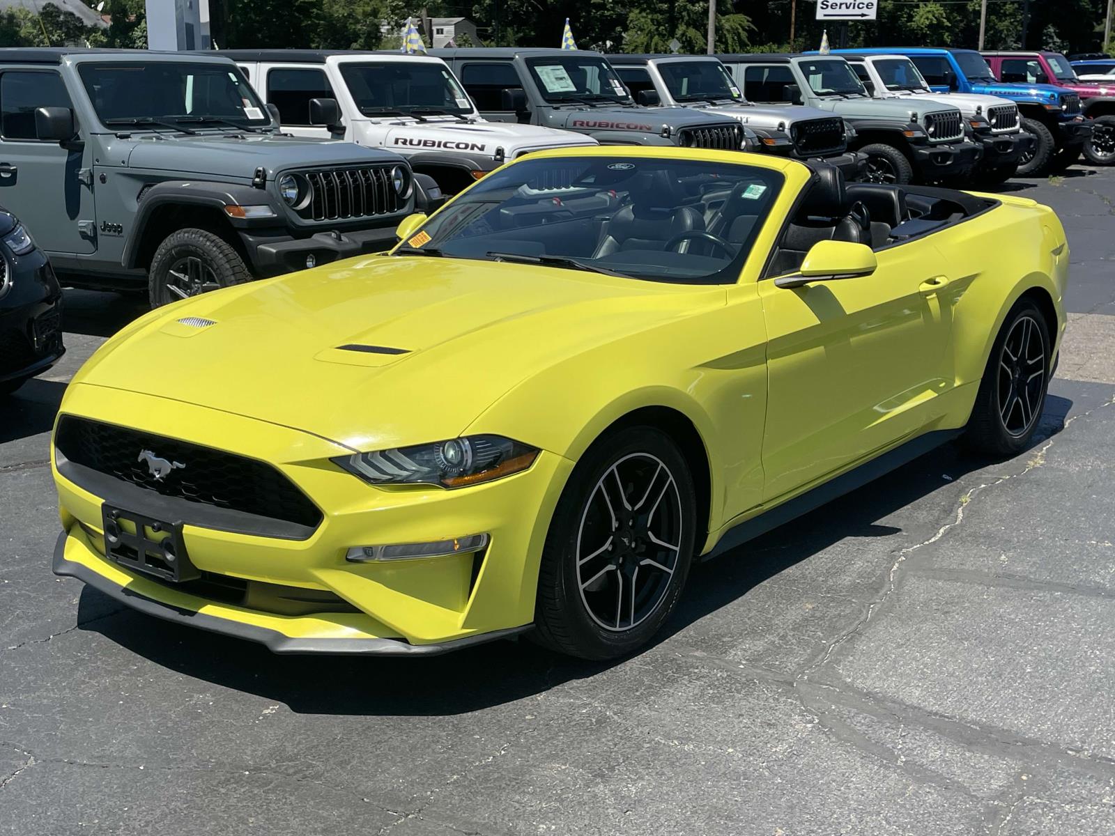 2021 Ford Mustang EcoBoost 27
