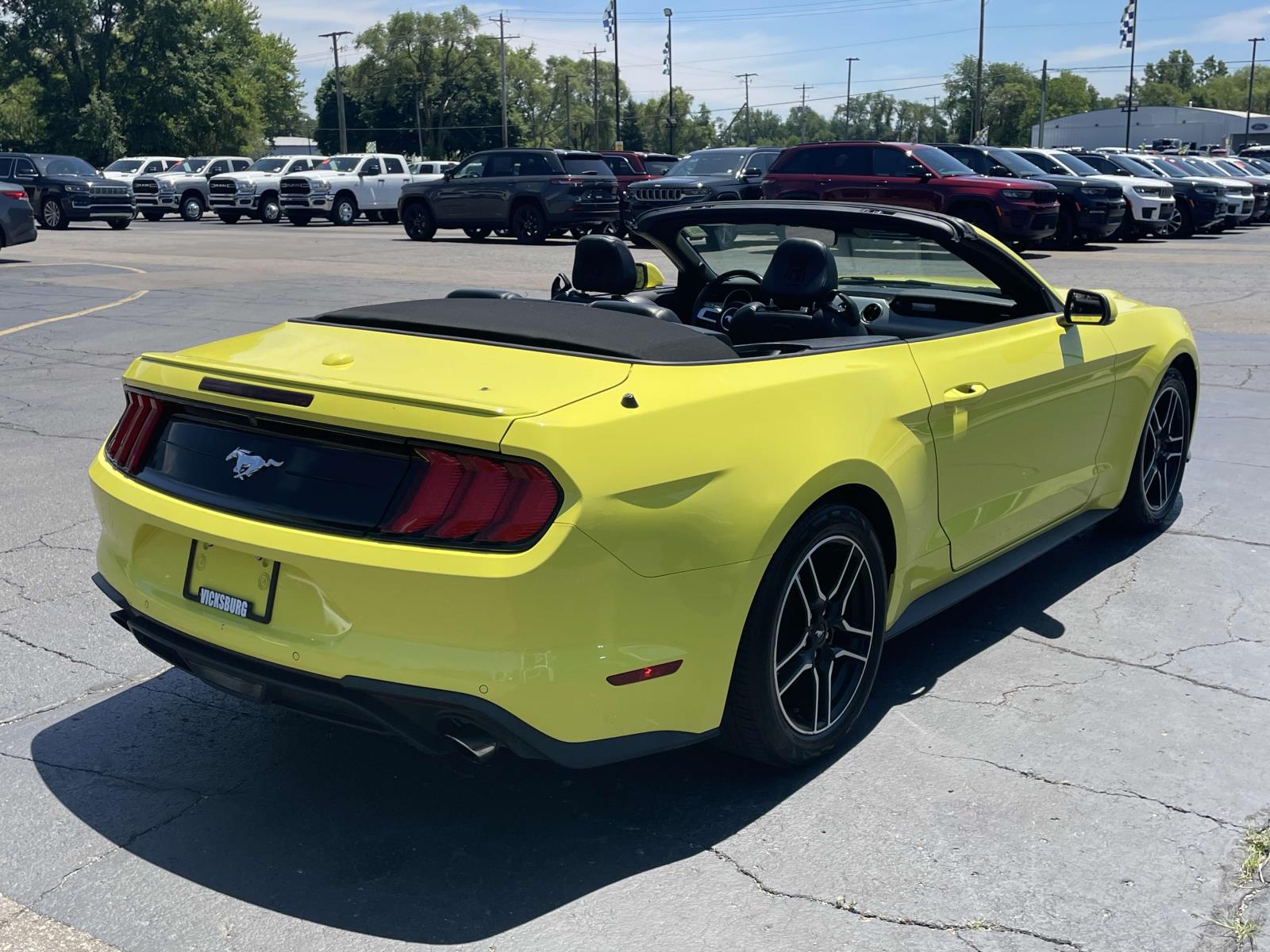 2021 Ford Mustang EcoBoost 29