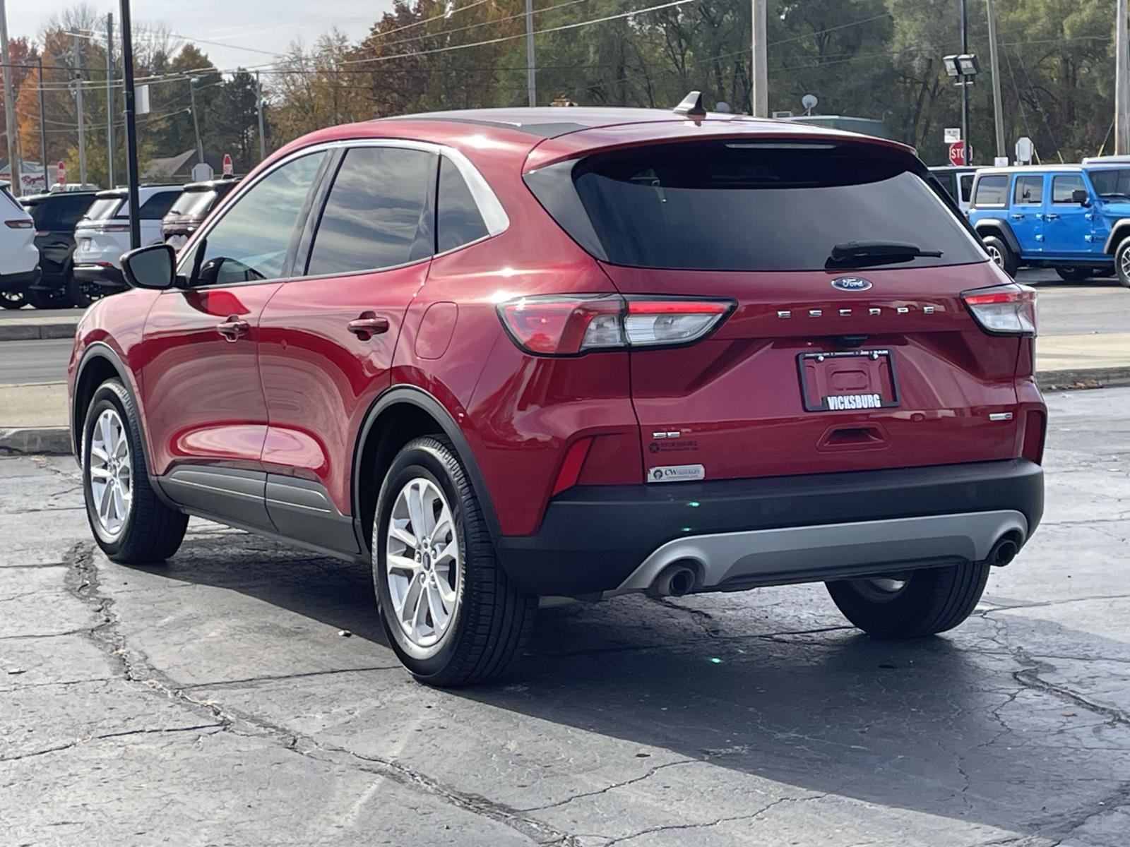 2020 Ford Escape SE 2