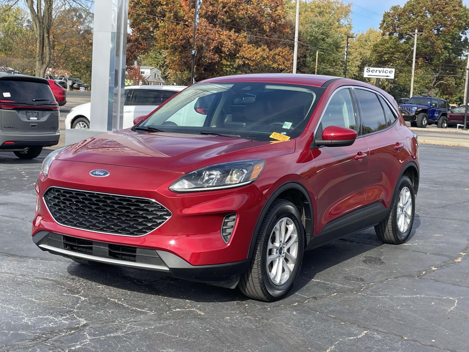 2020 Ford Escape SE 25