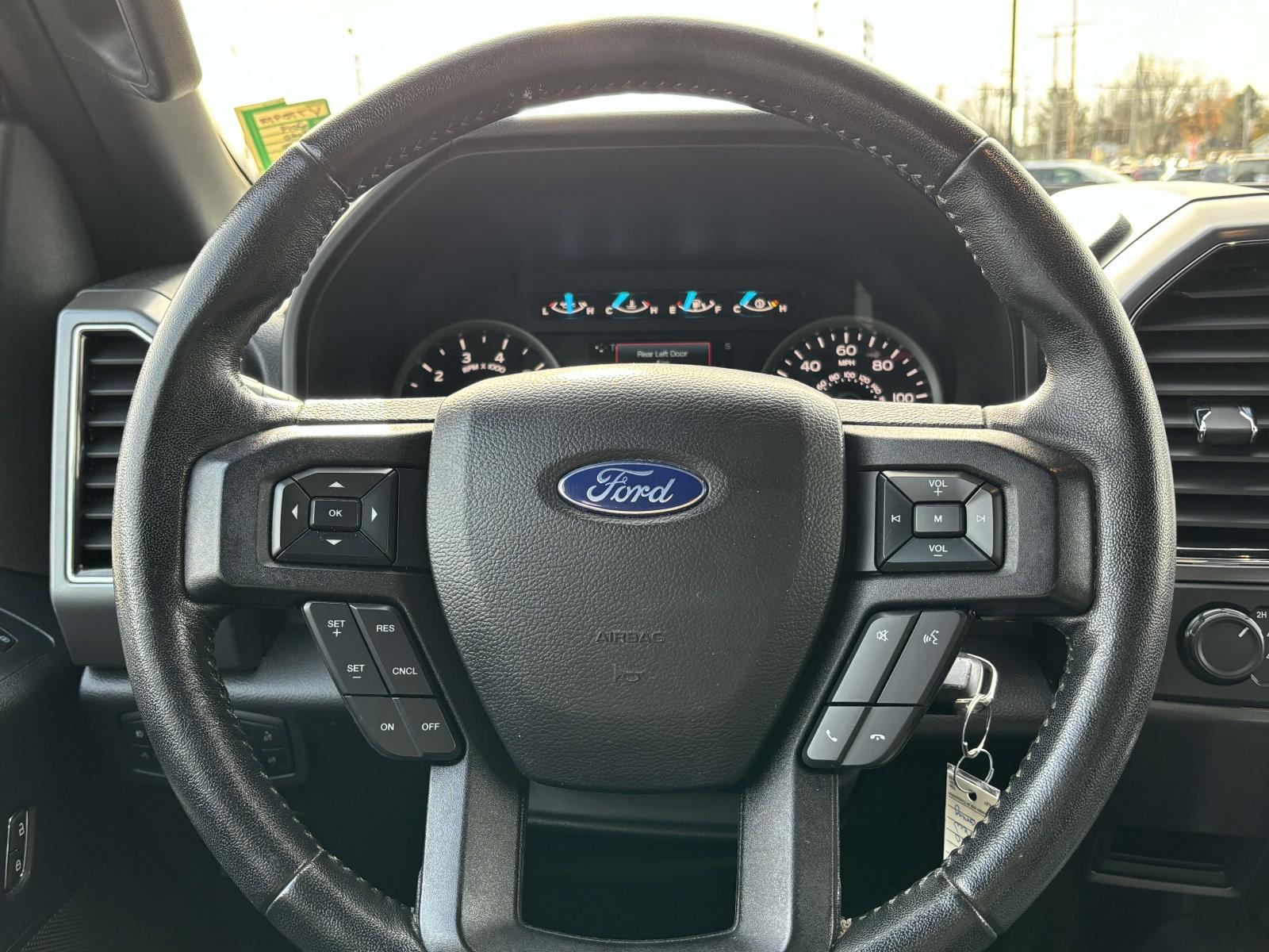 2019 Ford F-150 XLT 25