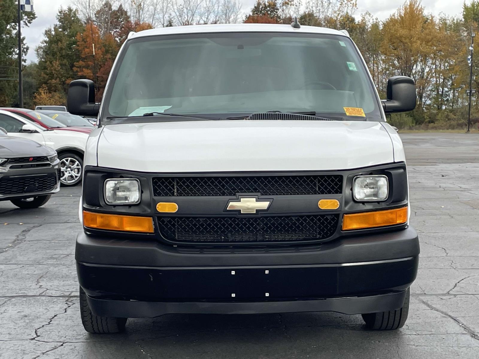 2017 Chevrolet Express Passenger LS 26