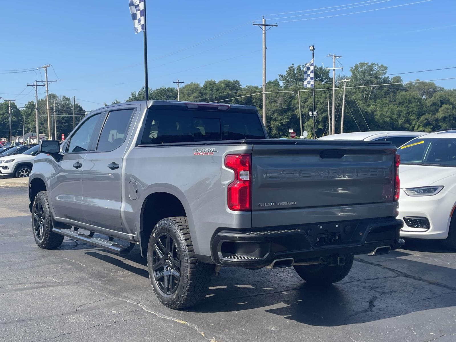 2021 Chevrolet Silverado 1500 LT Trail Boss 2