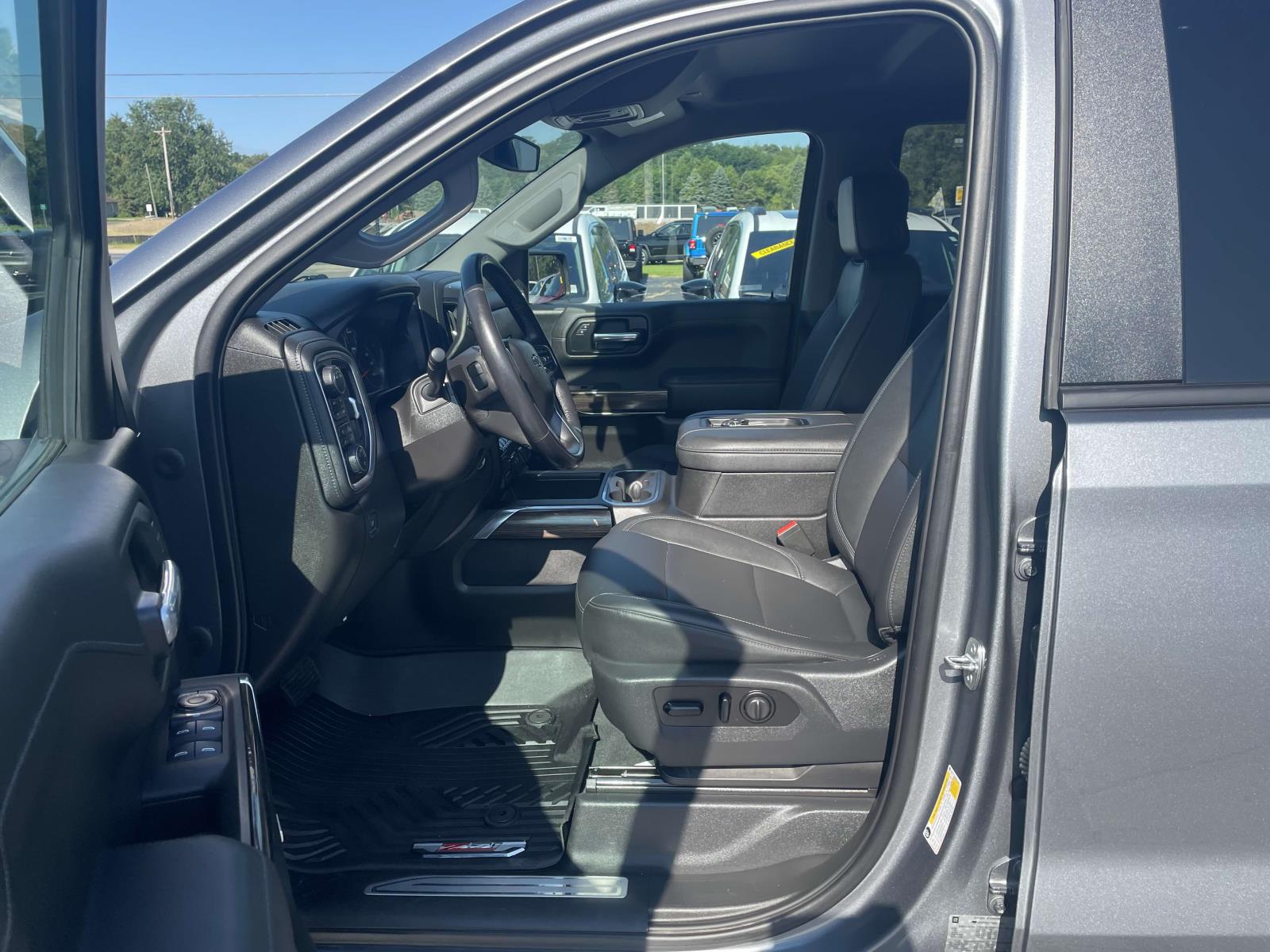 2021 Chevrolet Silverado 1500 LT Trail Boss 3