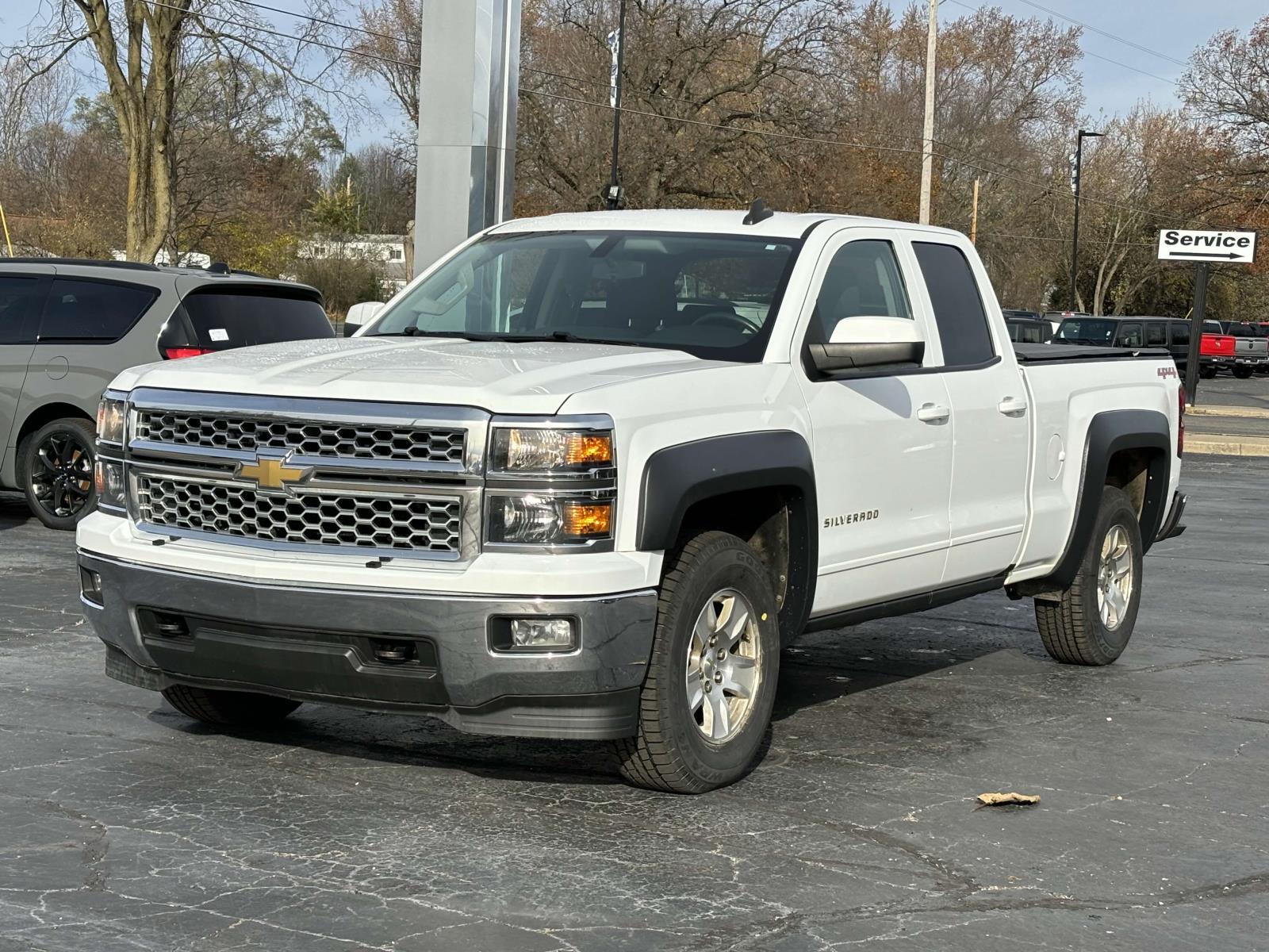 2015 Chevrolet Silverado 1500 LT 25