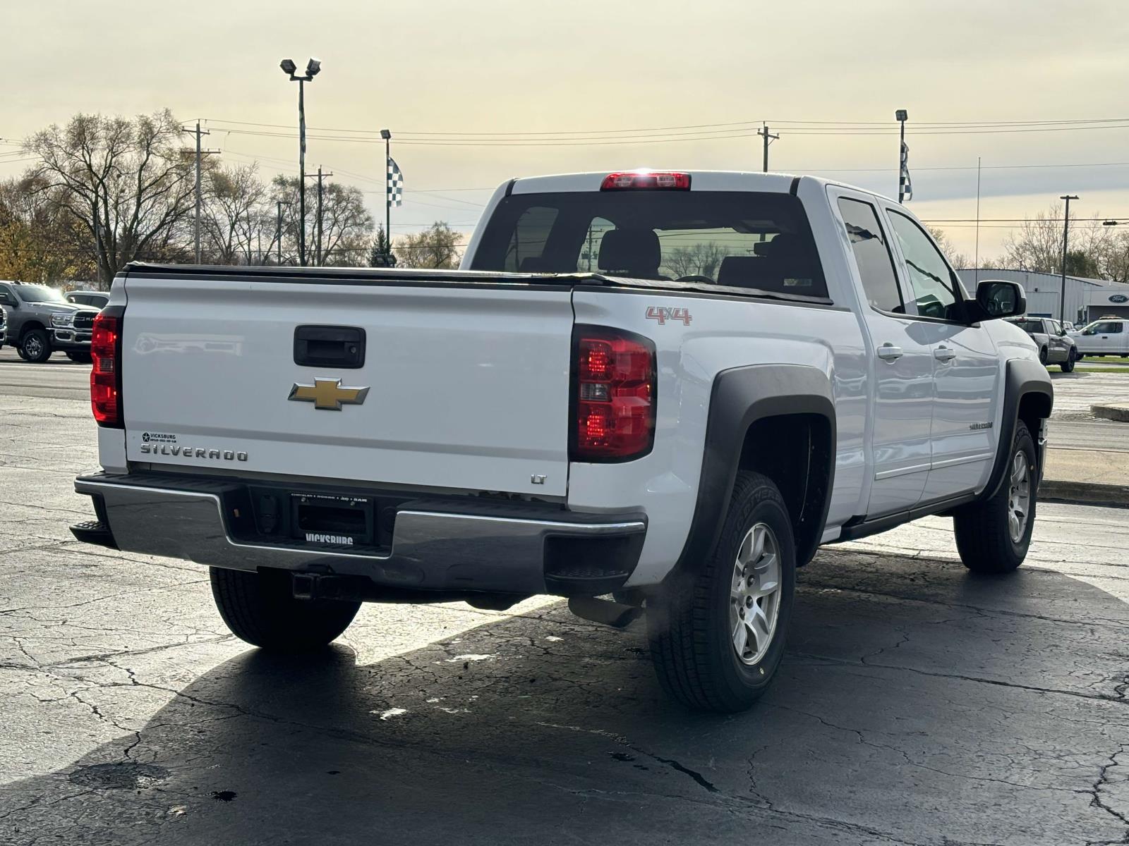 2015 Chevrolet Silverado 1500 LT 29