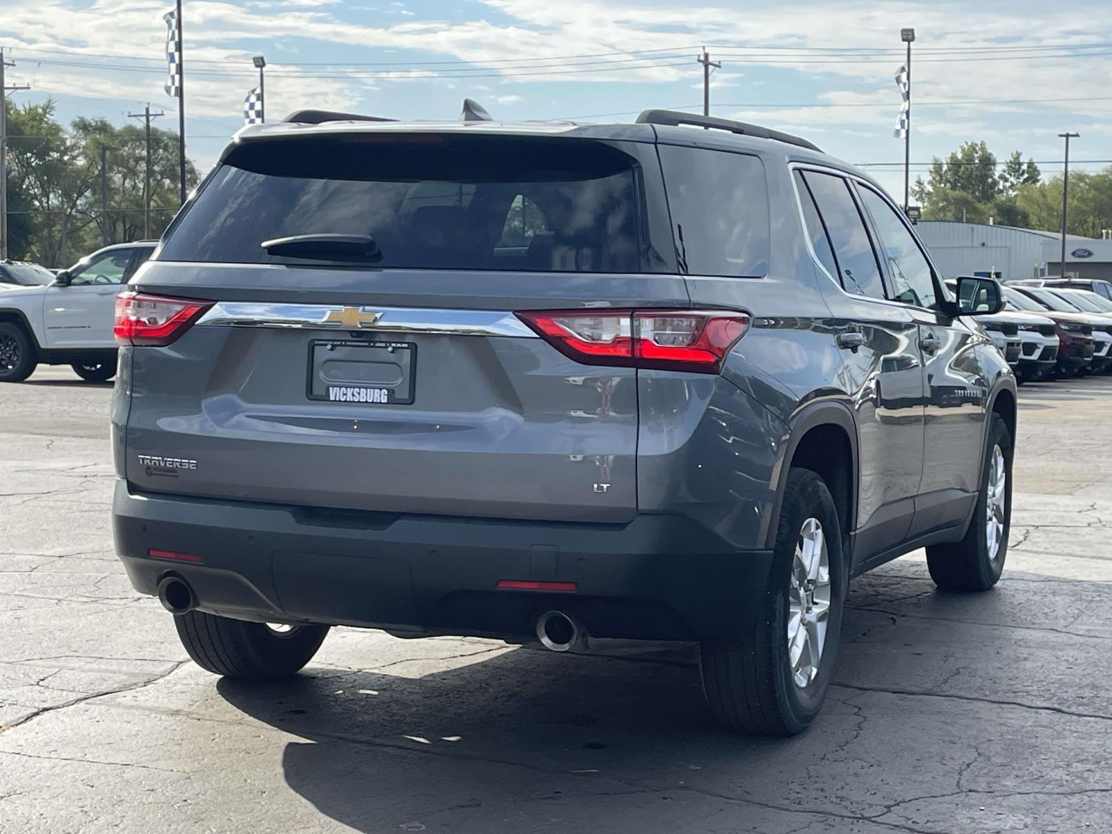 2021 Chevrolet Traverse LT Leather 32