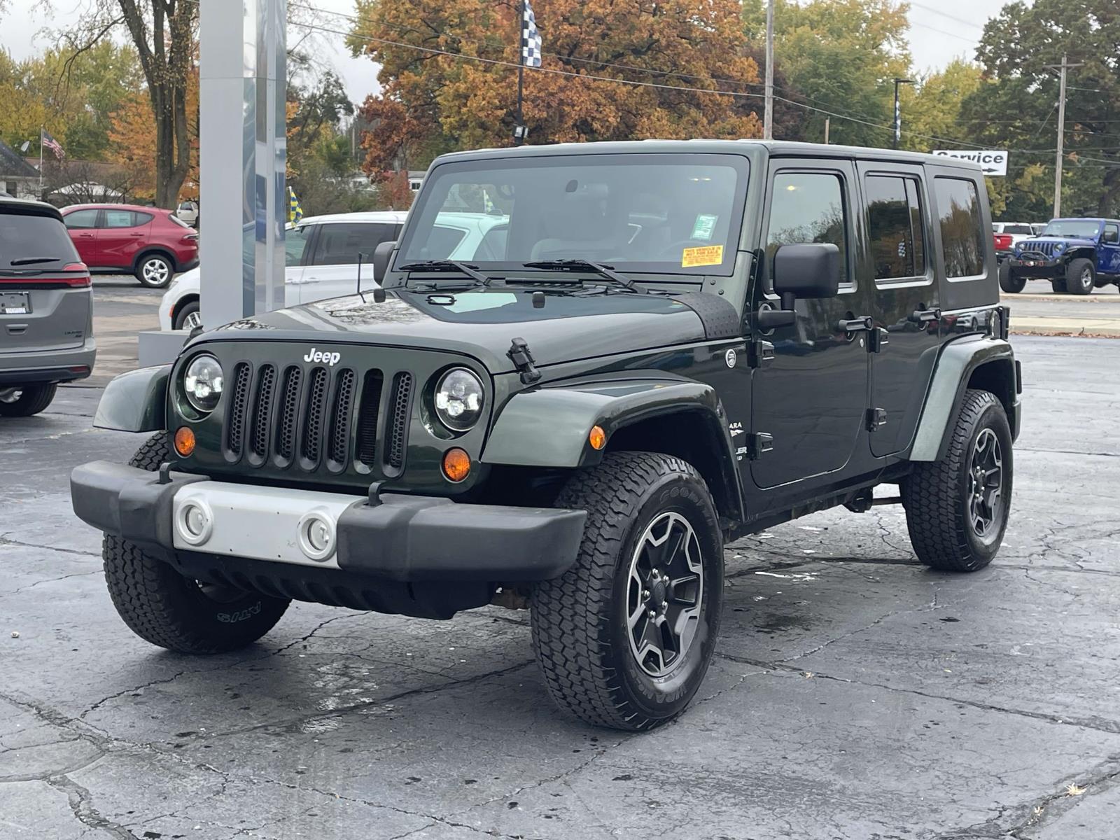 2010 Jeep Wrangler Unlimited Sahara 18