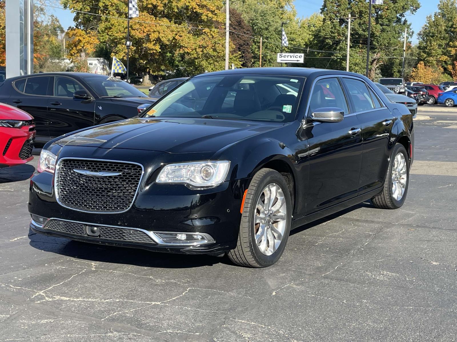 2017 Chrysler 300 300C 30