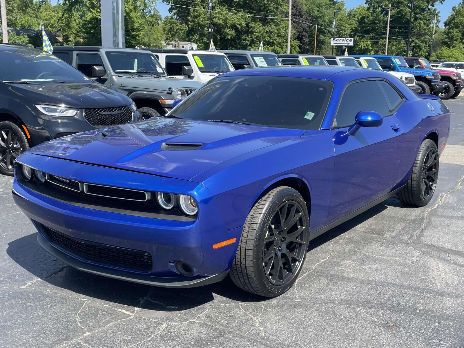 2019 Dodge Challenger SXT 18