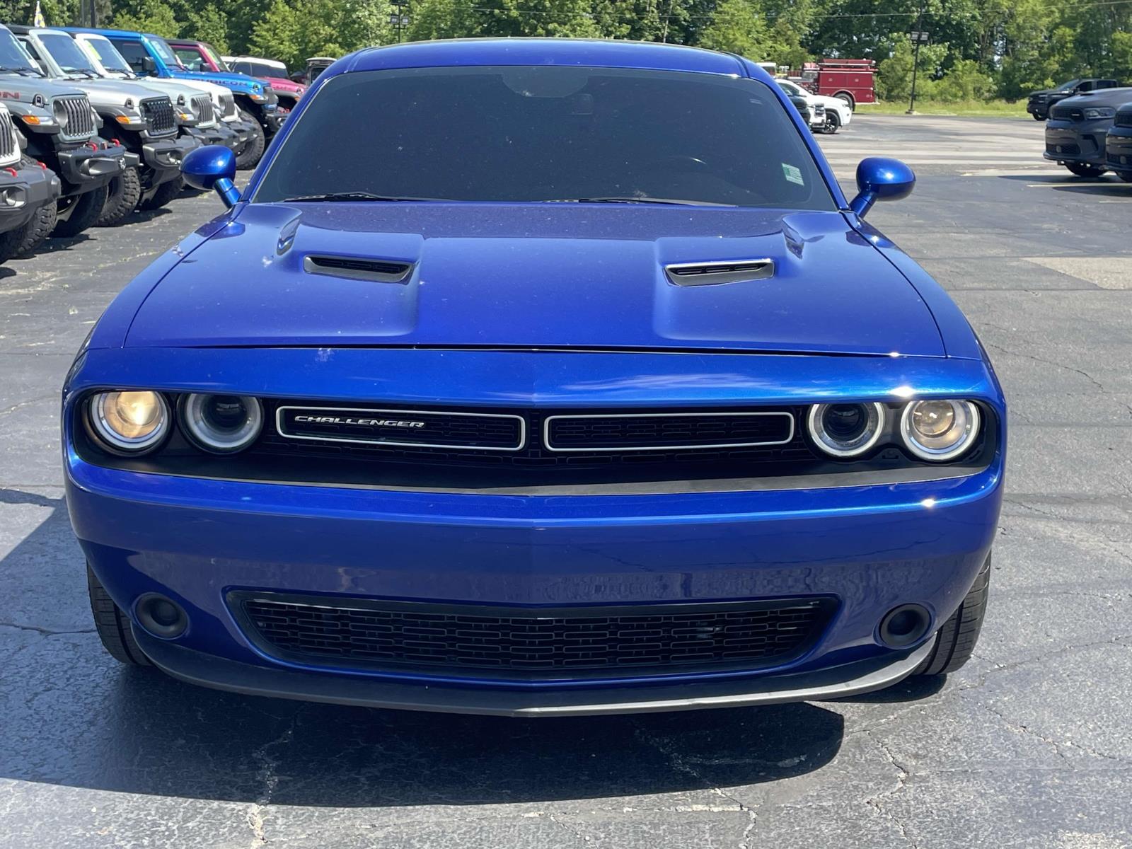 2019 Dodge Challenger SXT 19