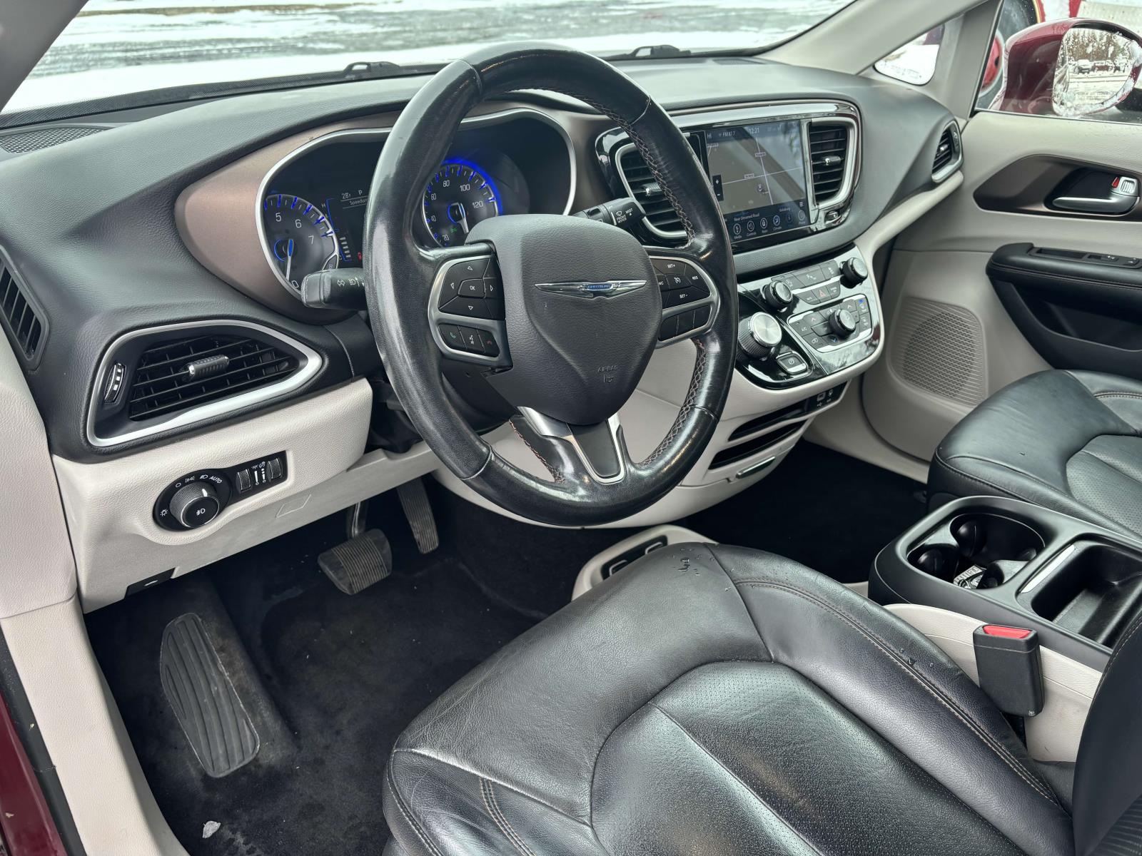 2019 Chrysler Pacifica Touring L 6