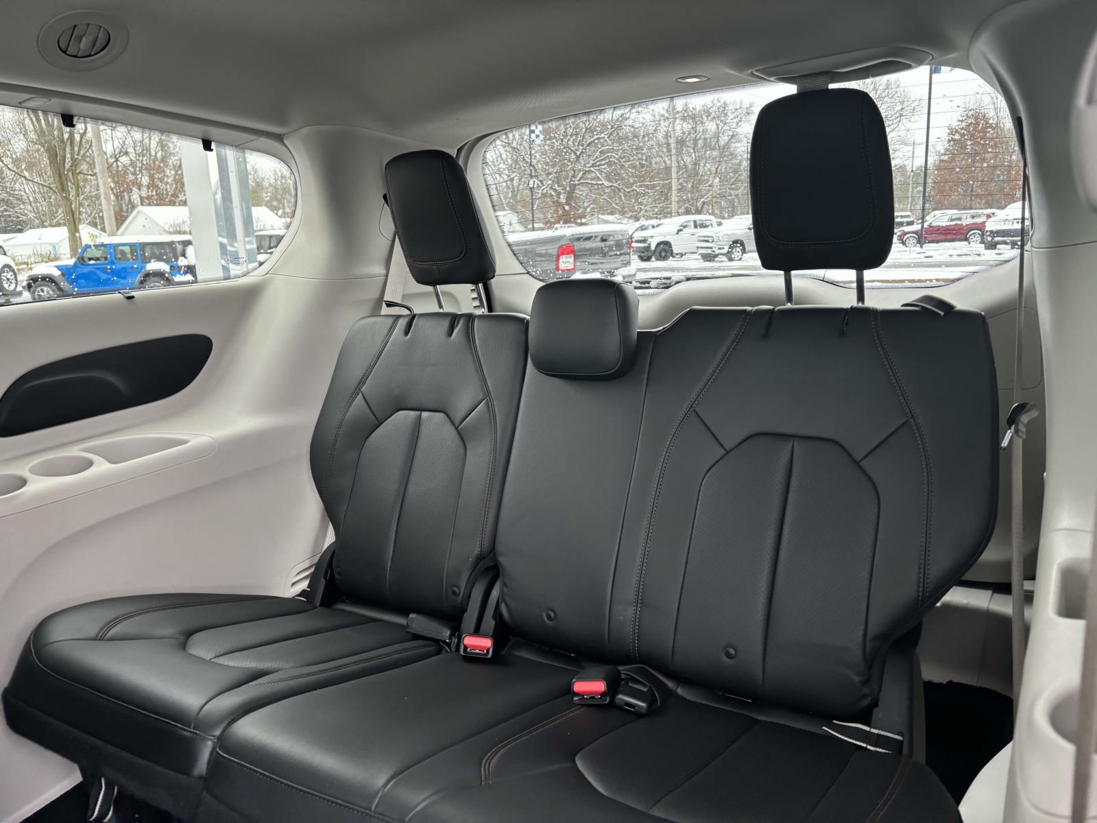 2019 Chrysler Pacifica Touring L 24