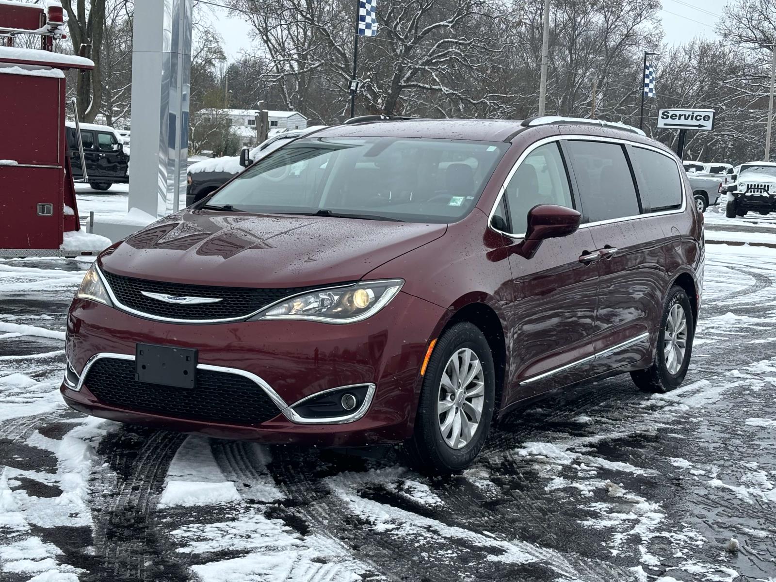 2019 Chrysler Pacifica Touring L 29