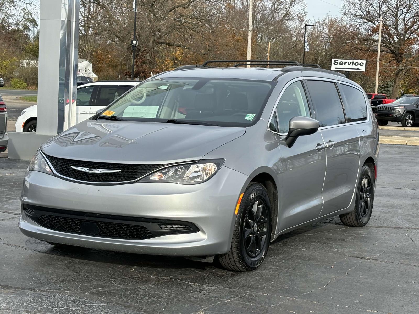 2021 Chrysler Voyager LXI 28