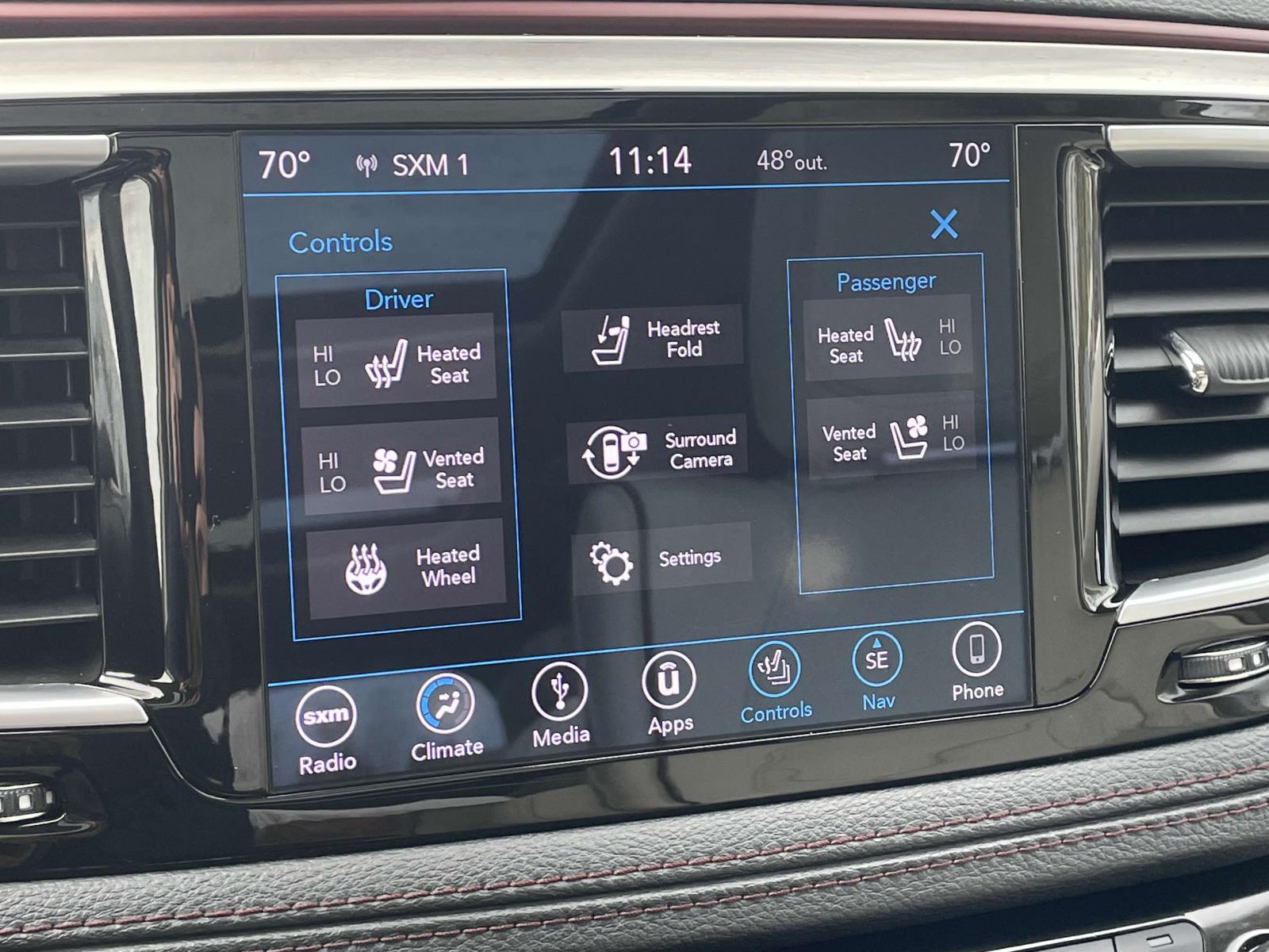 2018 Chrysler Pacifica Limited 17