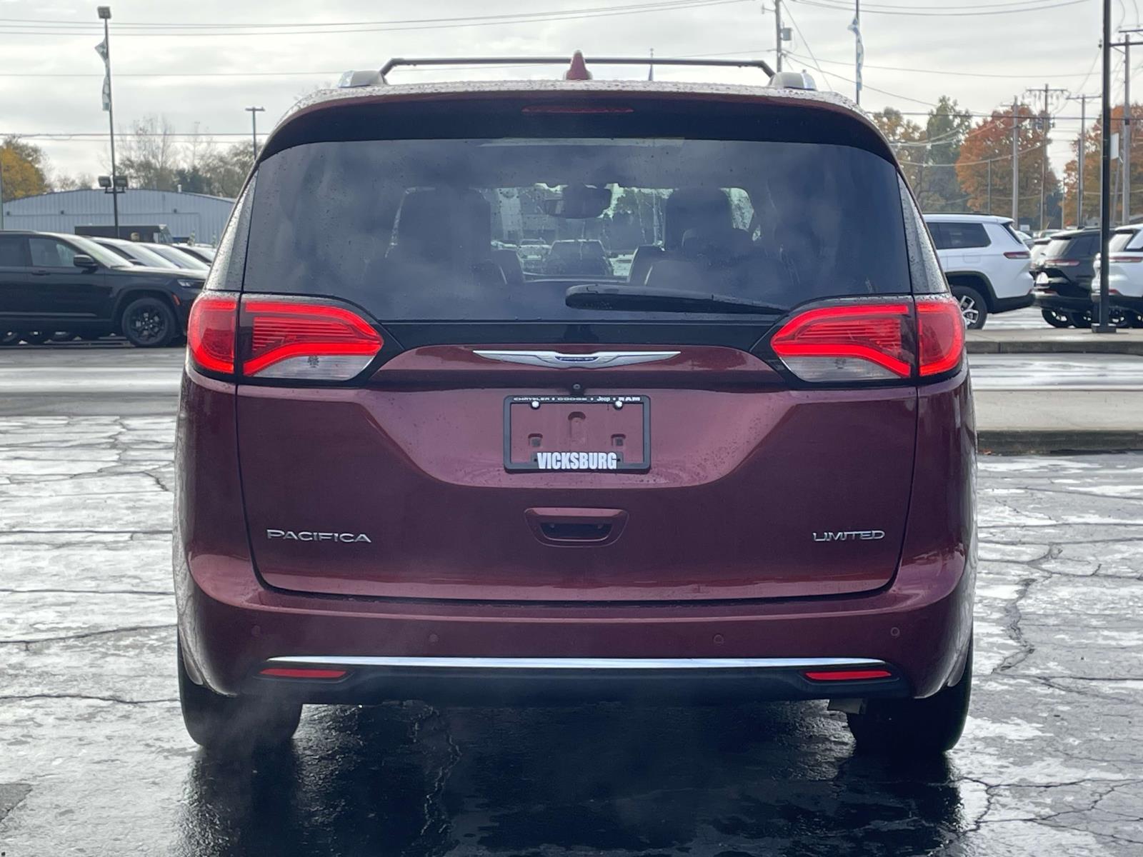 2018 Chrysler Pacifica Limited 38