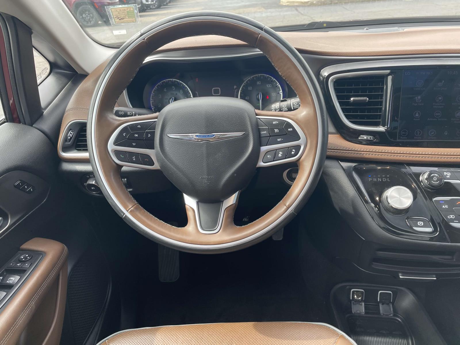 2018 Chrysler Pacifica Limited 19
