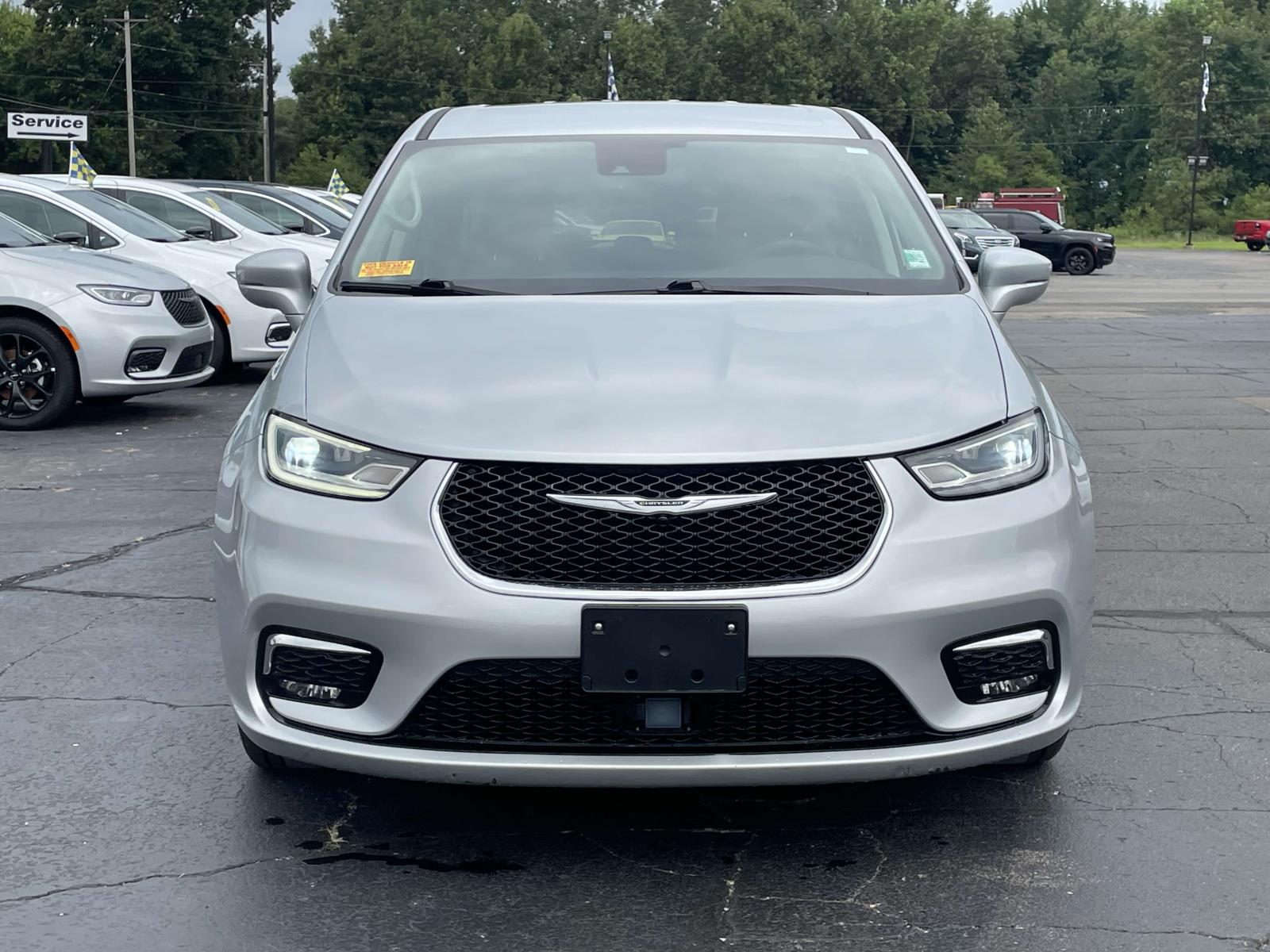 2022 Chrysler Pacifica Hybrid Touring L 28