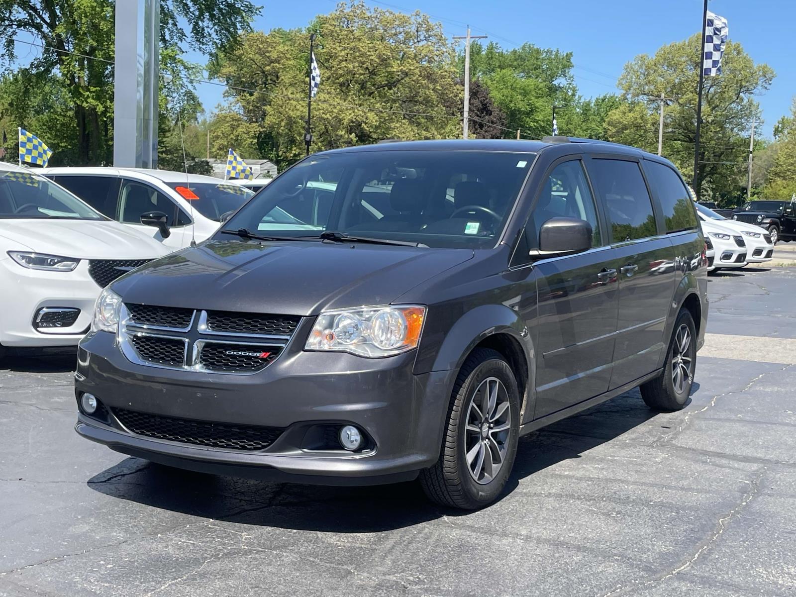 2016 Dodge Grand Caravan SXT Premium Plus 27