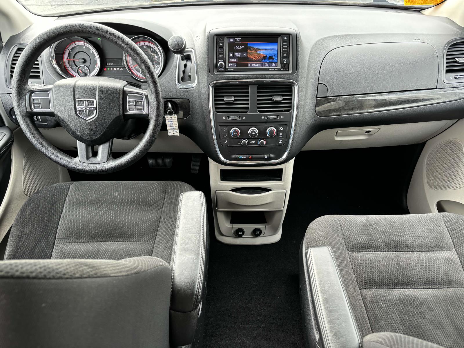 2019 Dodge Grand Caravan SE 21