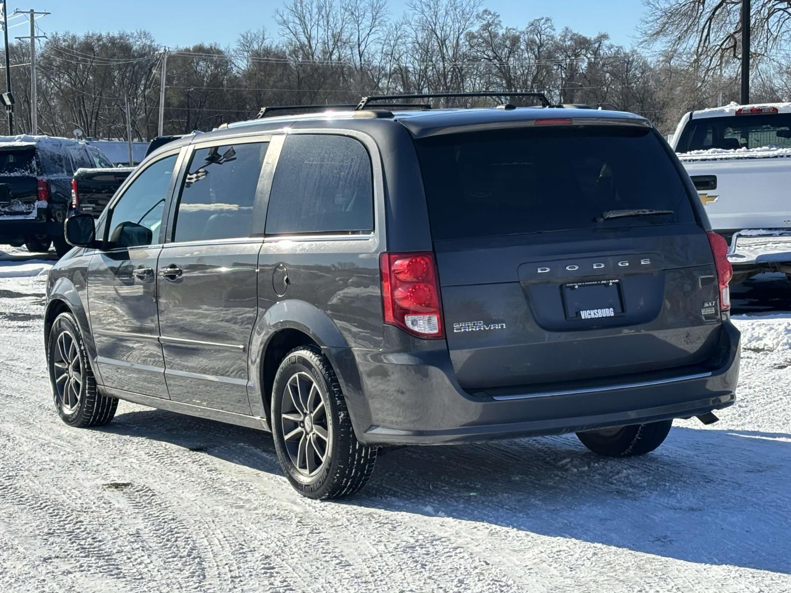 2017 Dodge Grand Caravan SXT 2