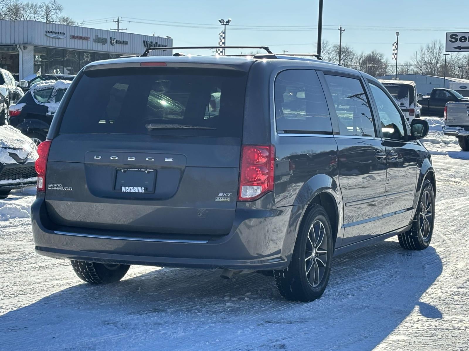 2017 Dodge Grand Caravan SXT 29