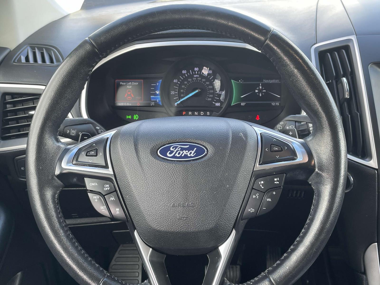 2019 Ford Edge SEL 27