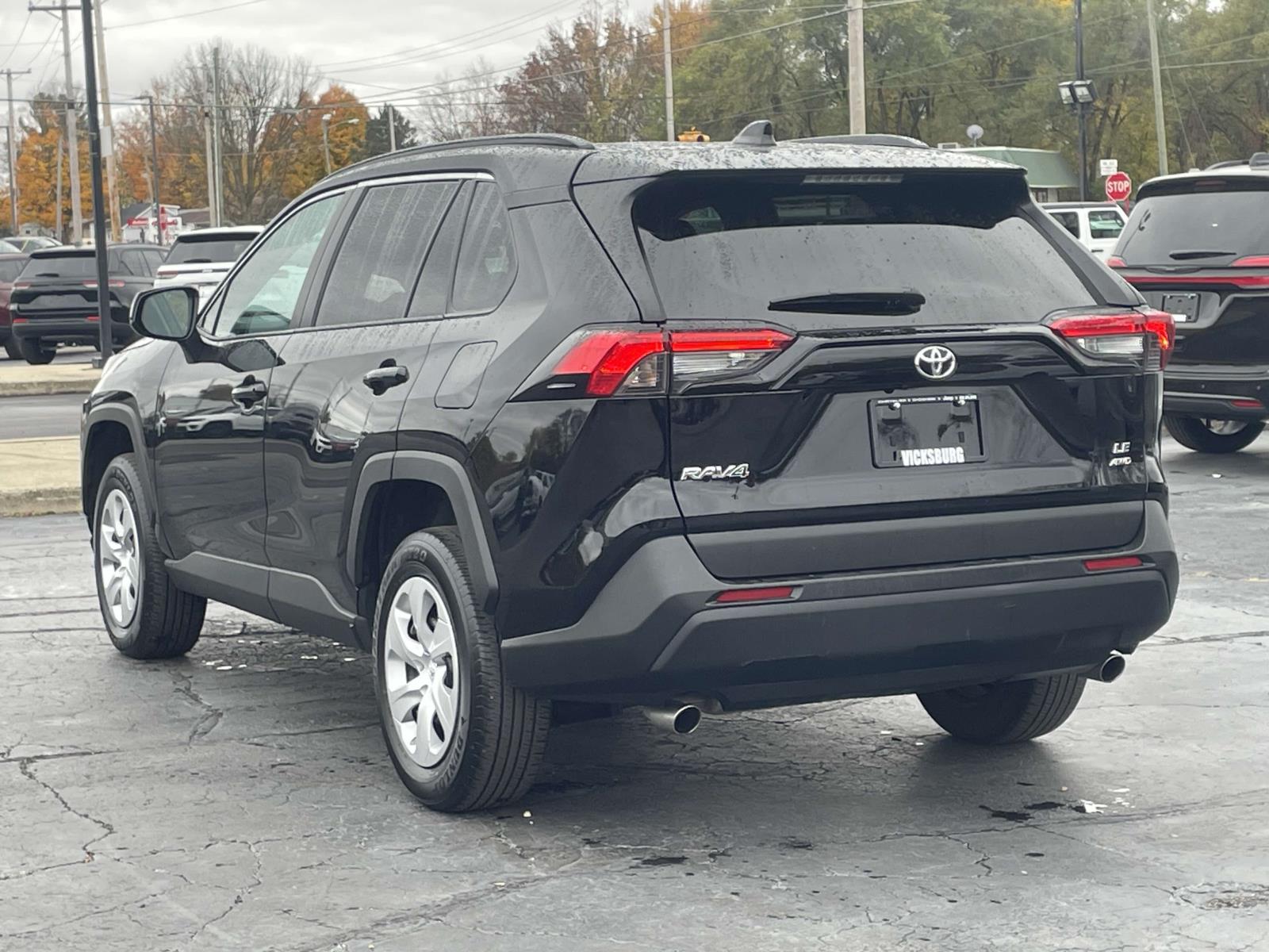 2021 Toyota RAV4 LE 2