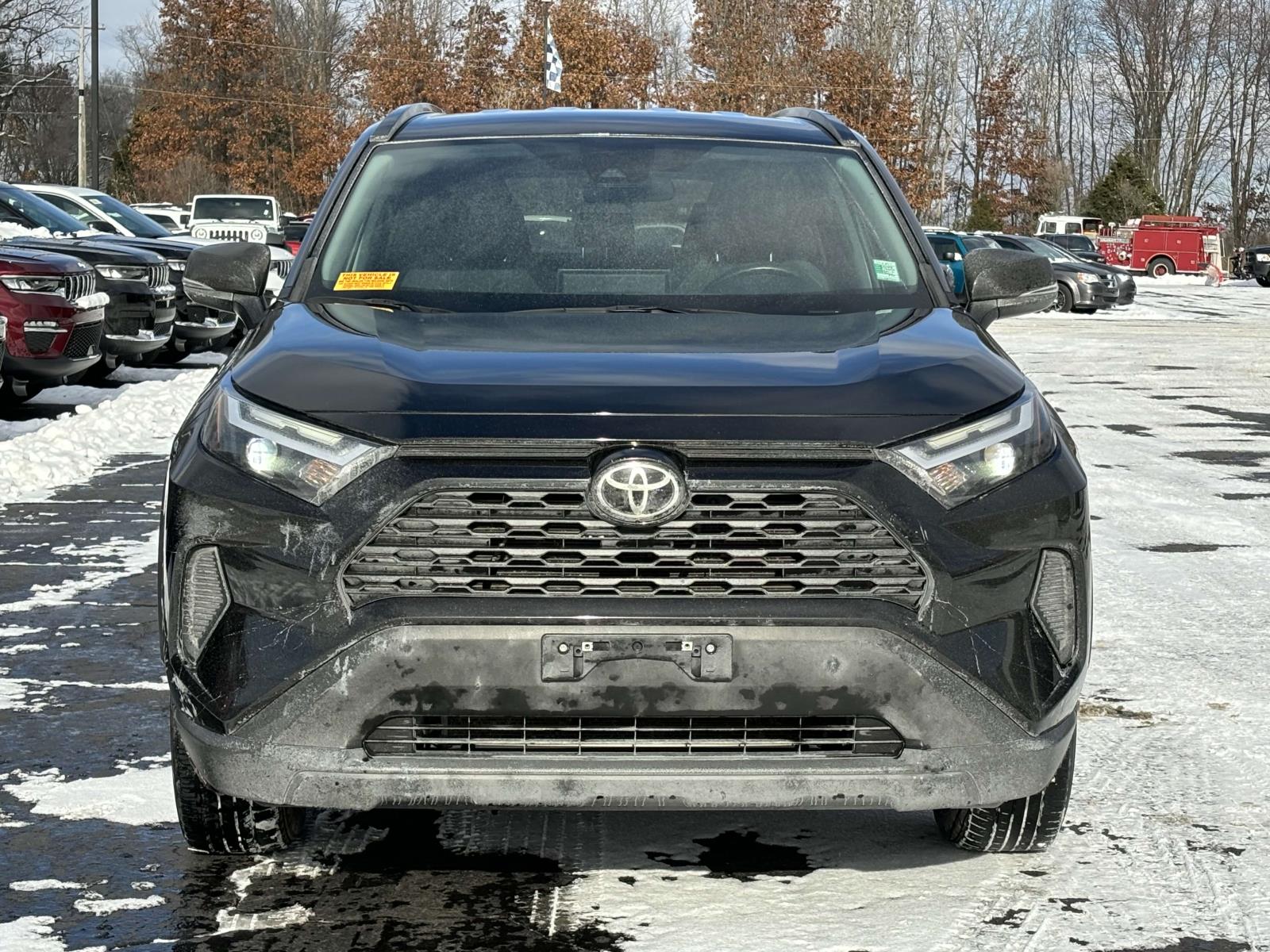 2022 Toyota RAV4 XLE 24