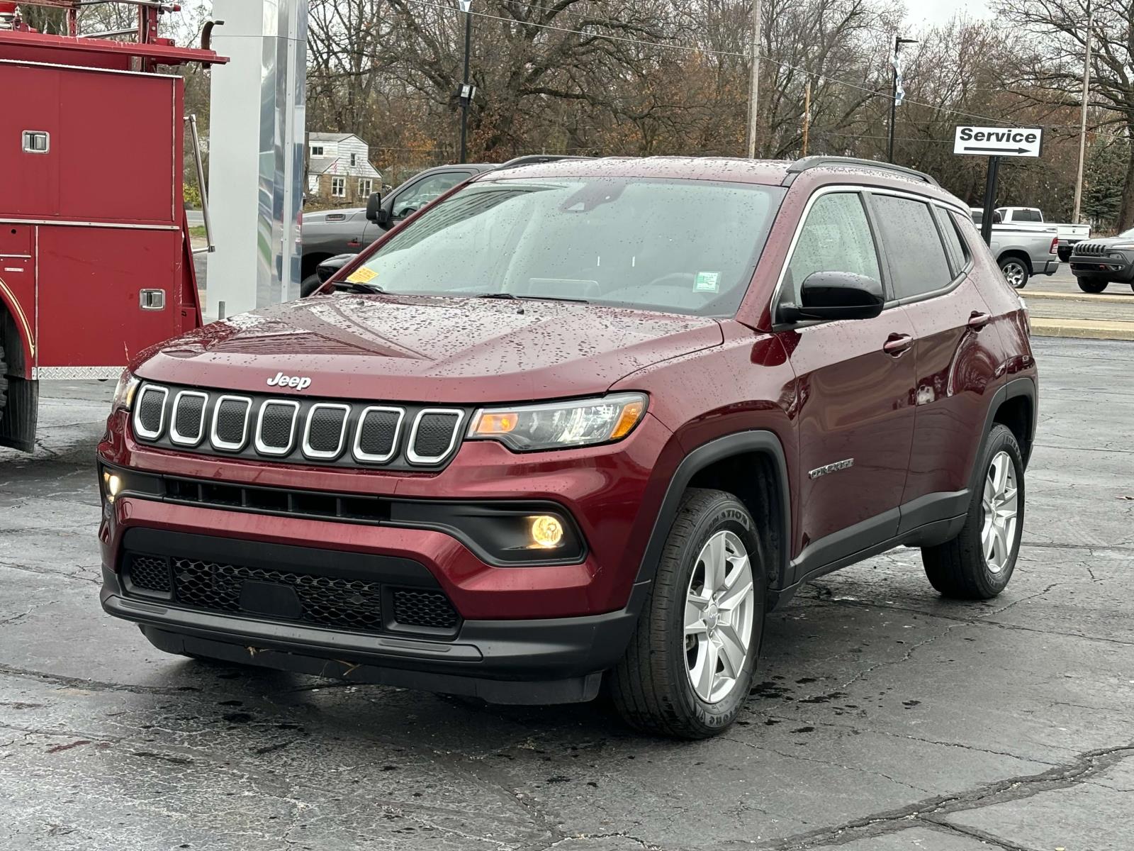 2022 Jeep Compass Latitude 25