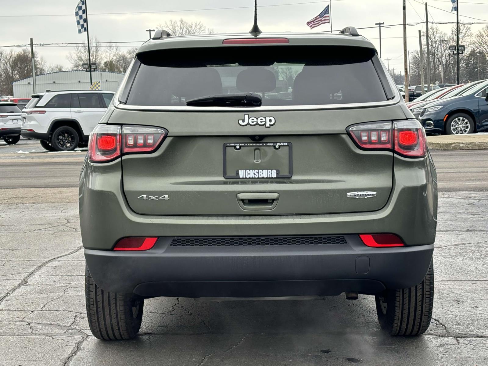 2020 Jeep Compass Latitude 28