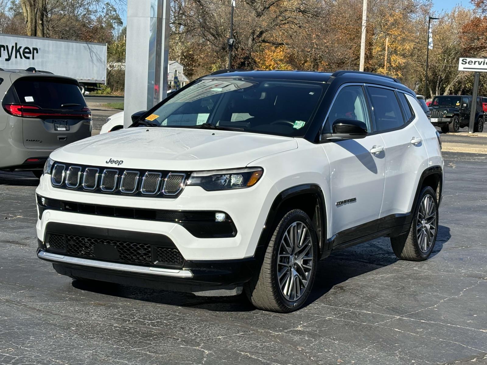 2022 Jeep Compass Limited 27